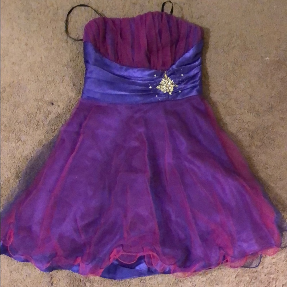 Strapless homecoming/prom dress